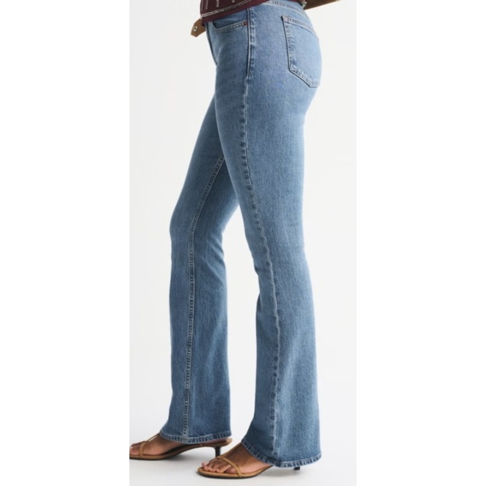 Abercrombie & Fitch Curve Love Bootcut Mid Rise Jeans Blue Denim Sz 30 US 10 EUC